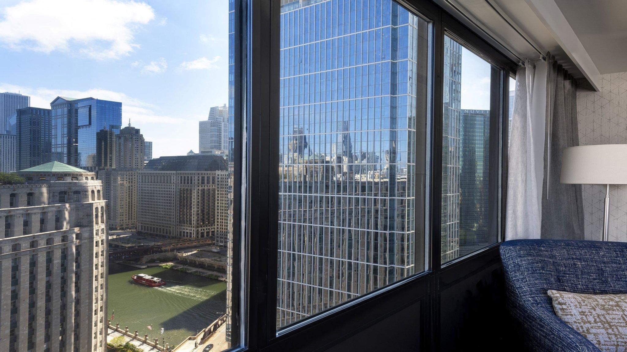 undefined Holiday Inn Chicago Dwtn - The Mart by IHG 4