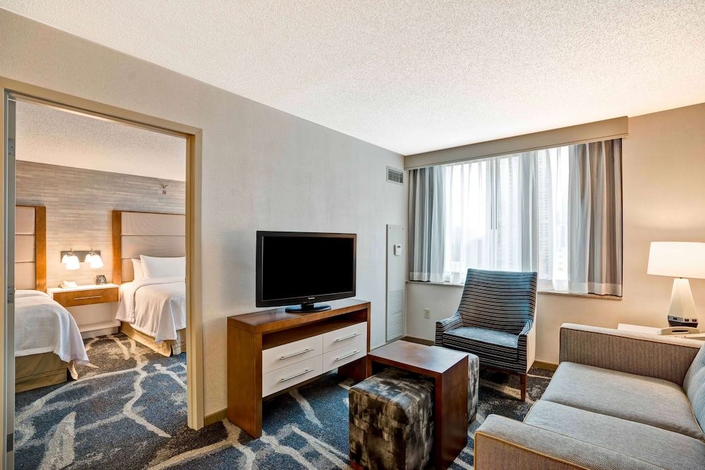 Premium Suite, 1 King Bed, Non Smoking, City View