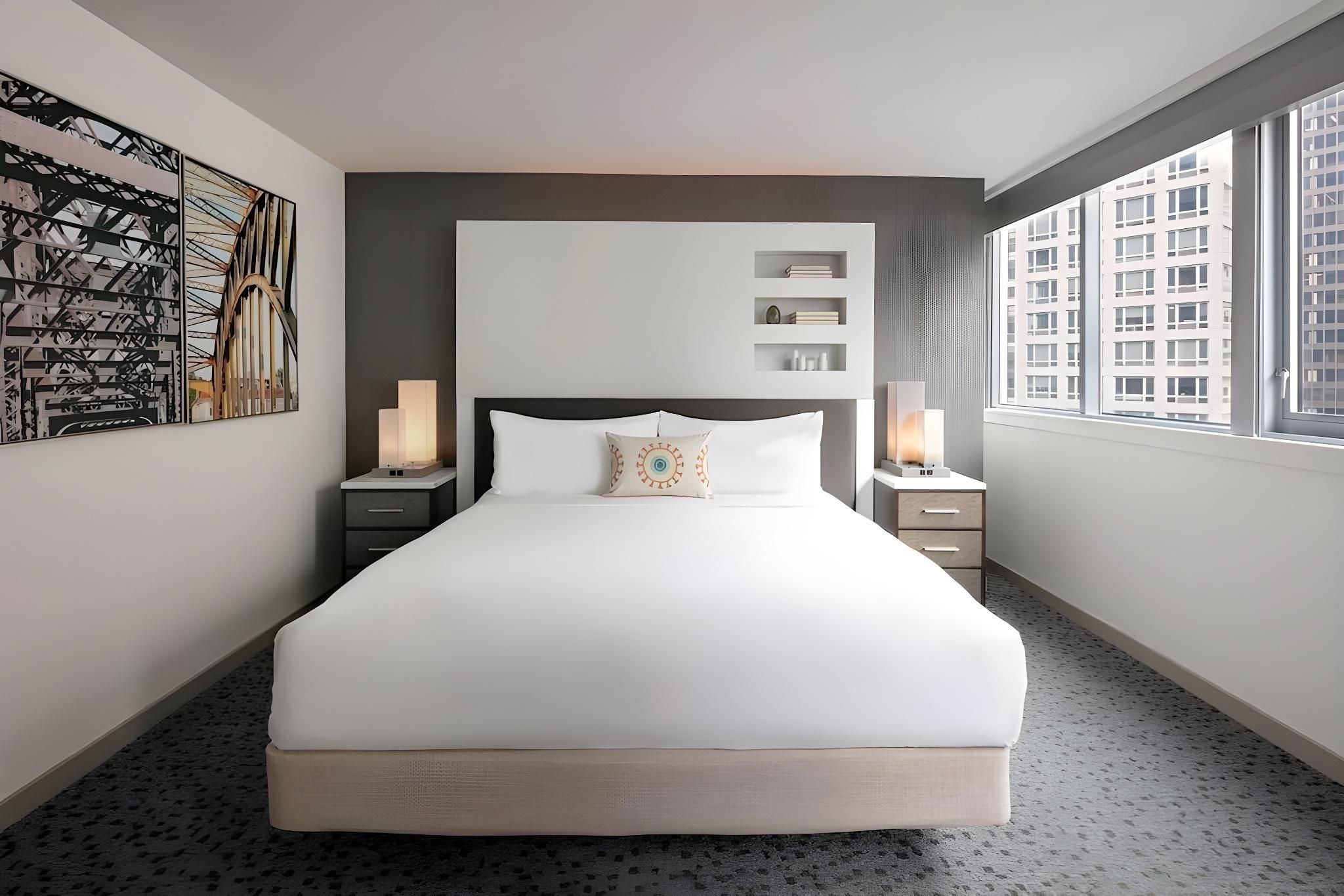 One Bedroom Suite - King