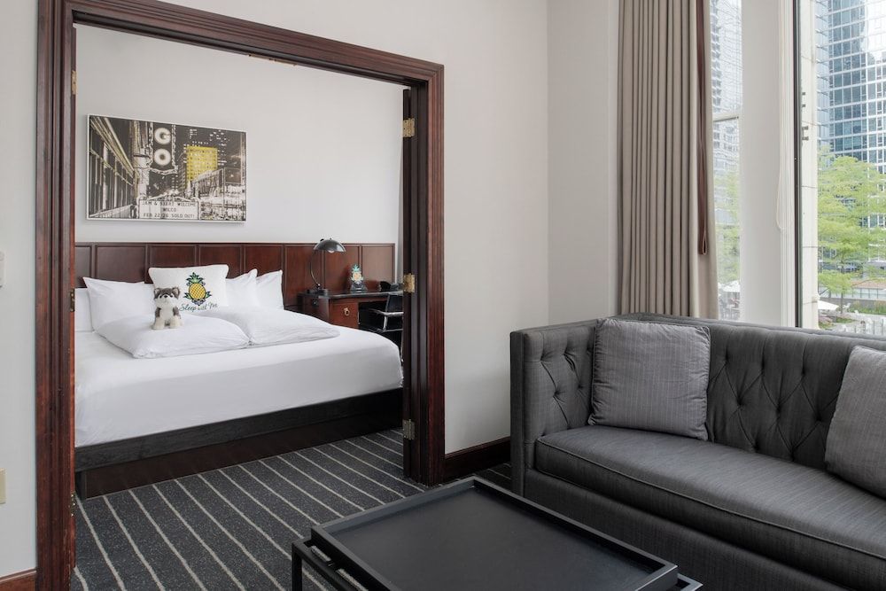 undefined Staypineapple, An Iconic Hotel, The Loop 10