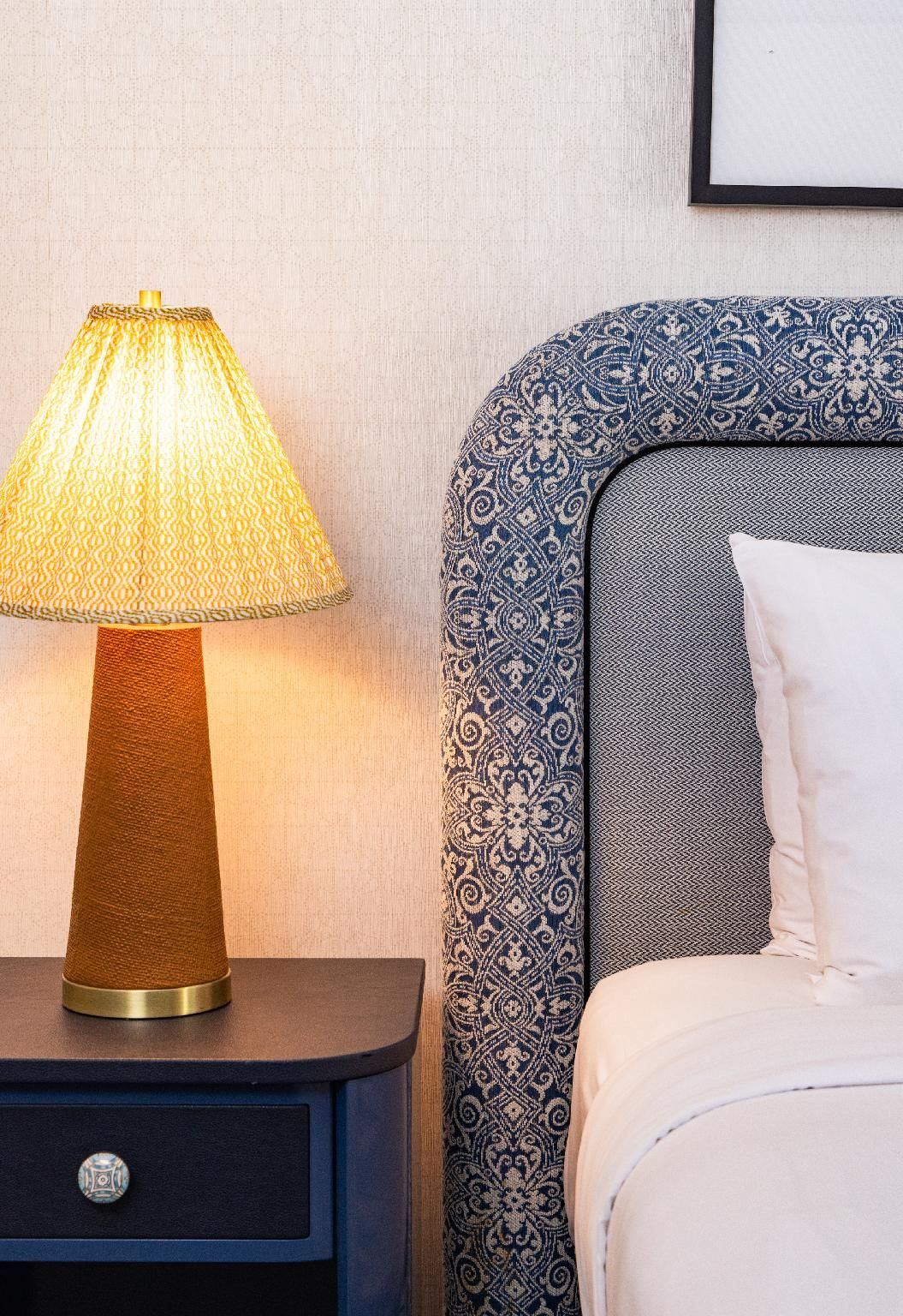 InterContinental Chicago Magnificent Mile by IHG Classic Room 13