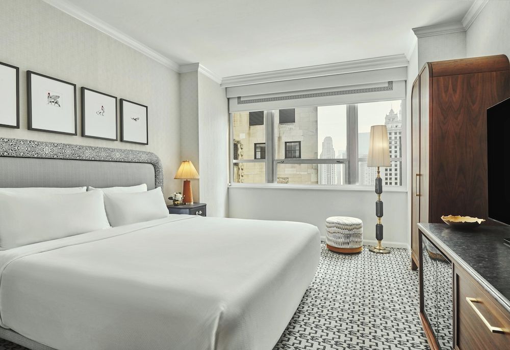 undefined InterContinental Chicago Magnificent Mile by IHG 10