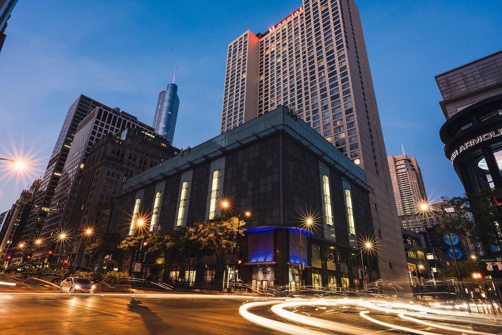 undefined Chicago Marriott Downtown Magnificent Mile 3