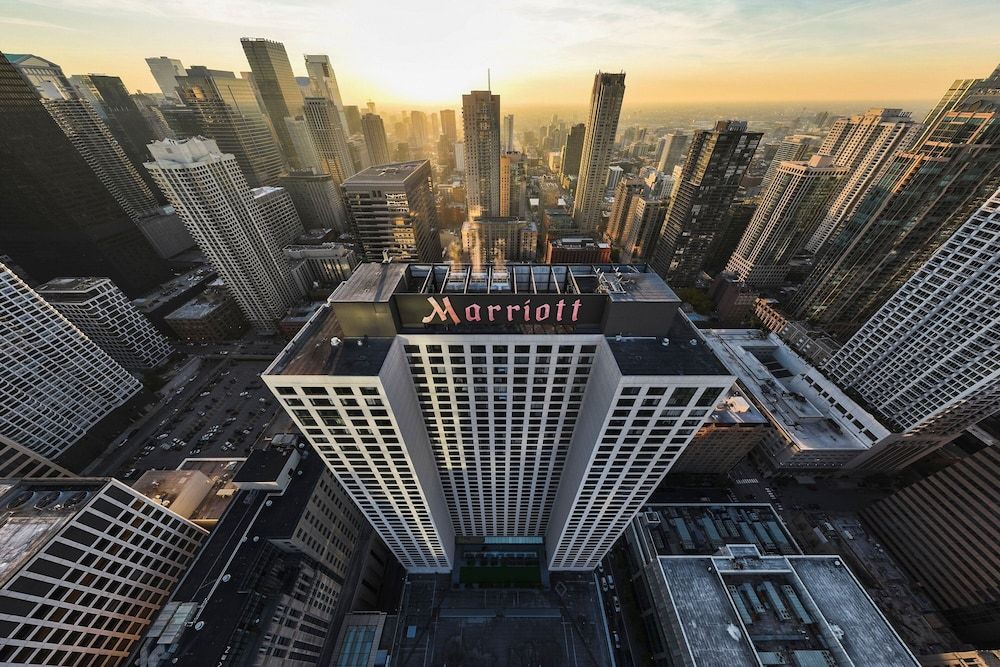 undefined Chicago Marriott Downtown Magnificent Mile 3