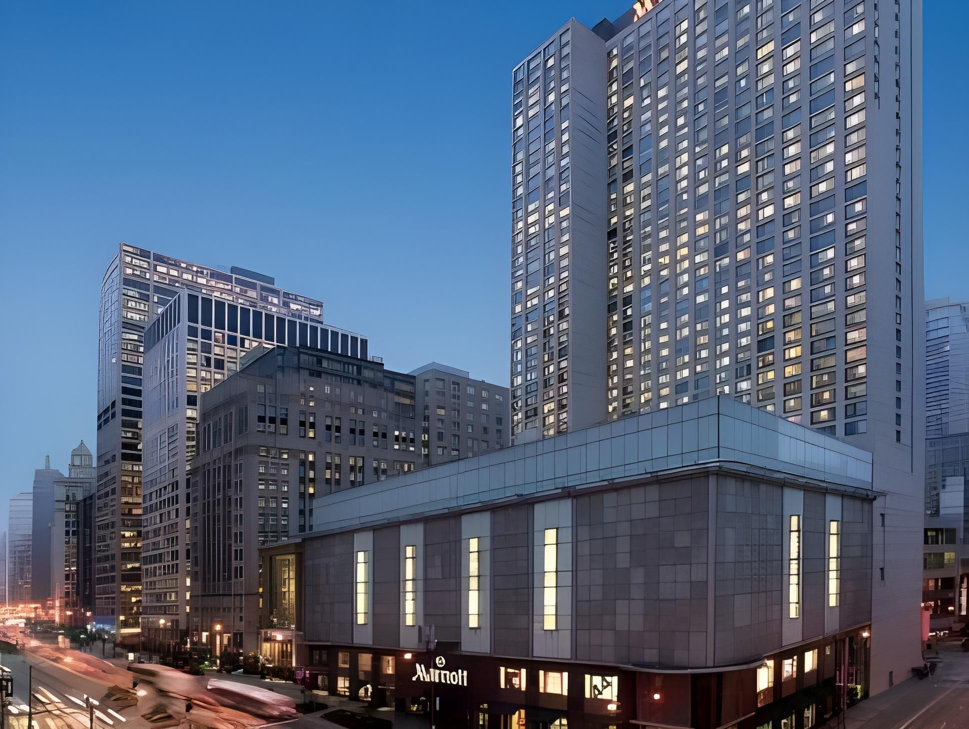 undefined Chicago Marriott Downtown Magnificent Mile 5