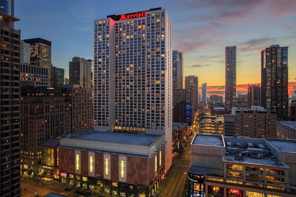 undefined Chicago Marriott Downtown Magnificent Mile 4