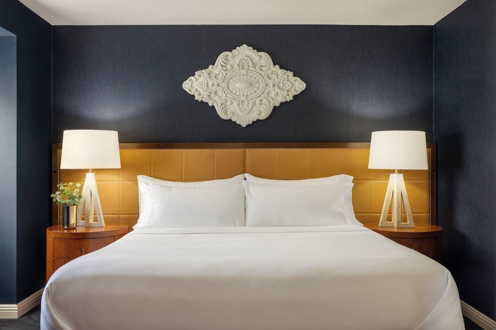 undefined Omni Chicago Hotel 10