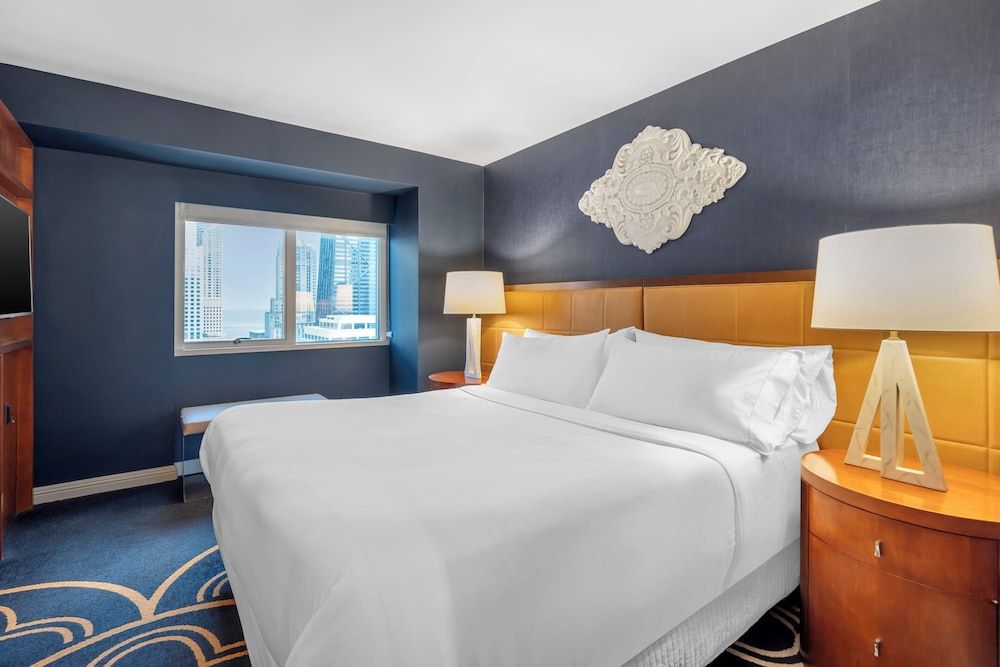 undefined Omni Chicago Hotel 9