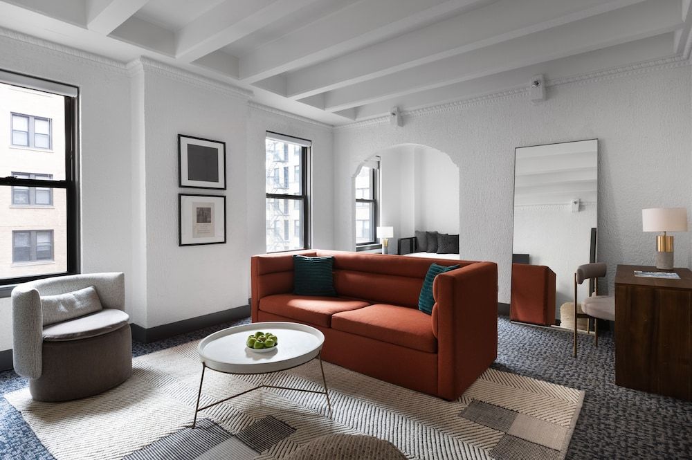 Gale Chicago Grande Suite One Bedroom 6