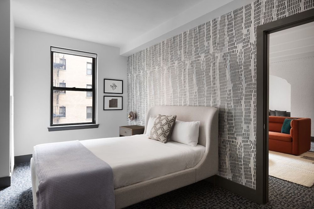 Gale Chicago Grande Suite One Bedroom 3