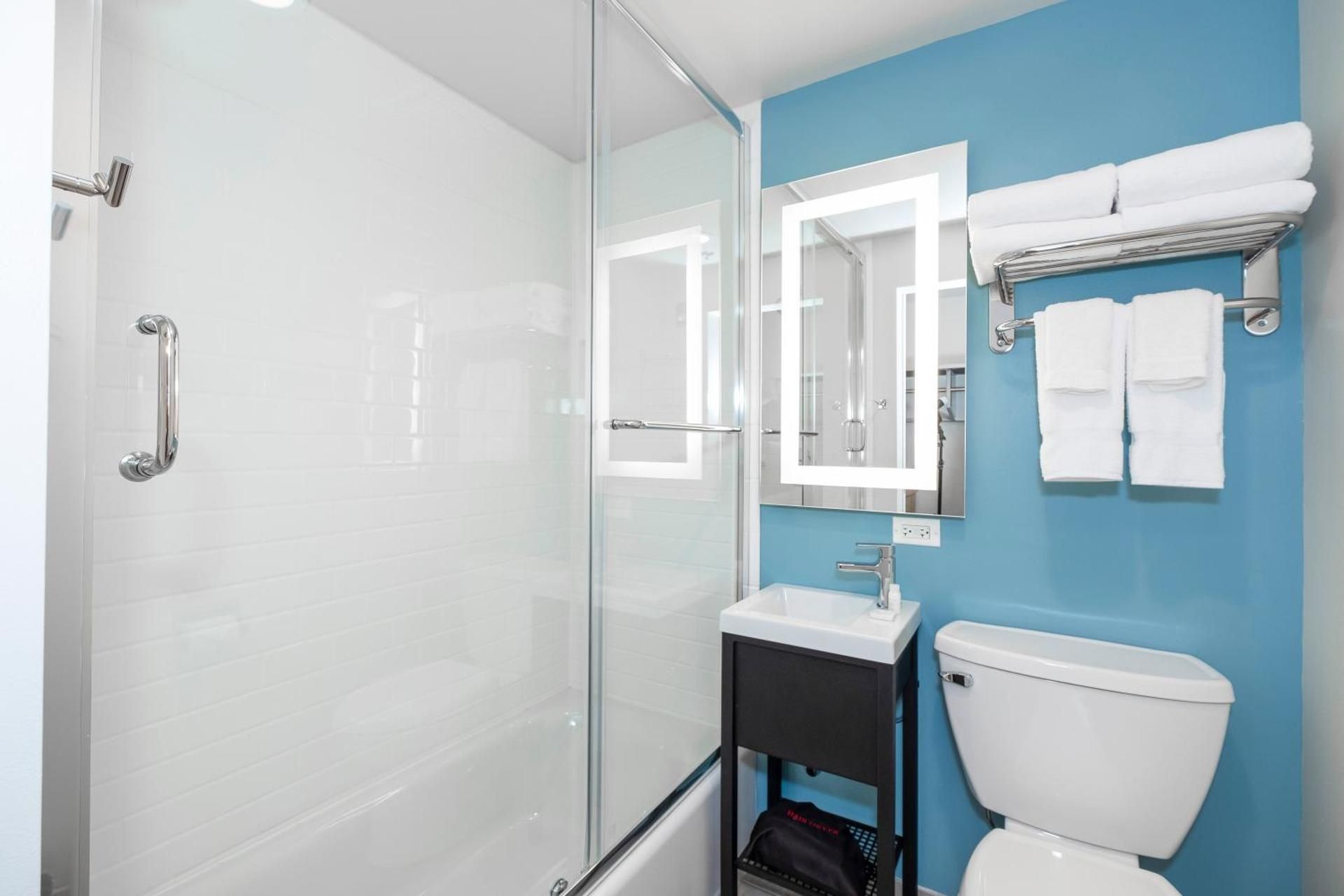 undefined Hotel Saint Clair- Magnificent Mile 4