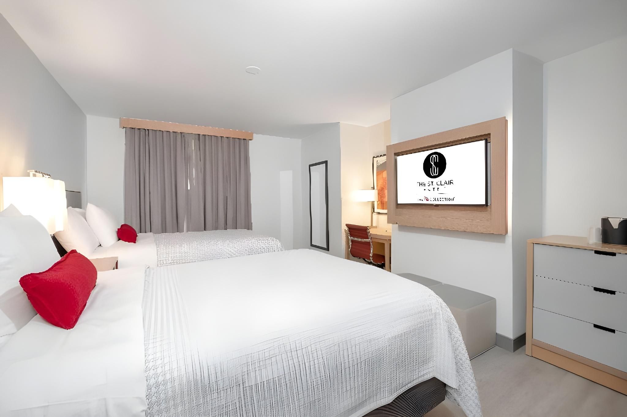 undefined Hotel Saint Clair- Magnificent Mile 4