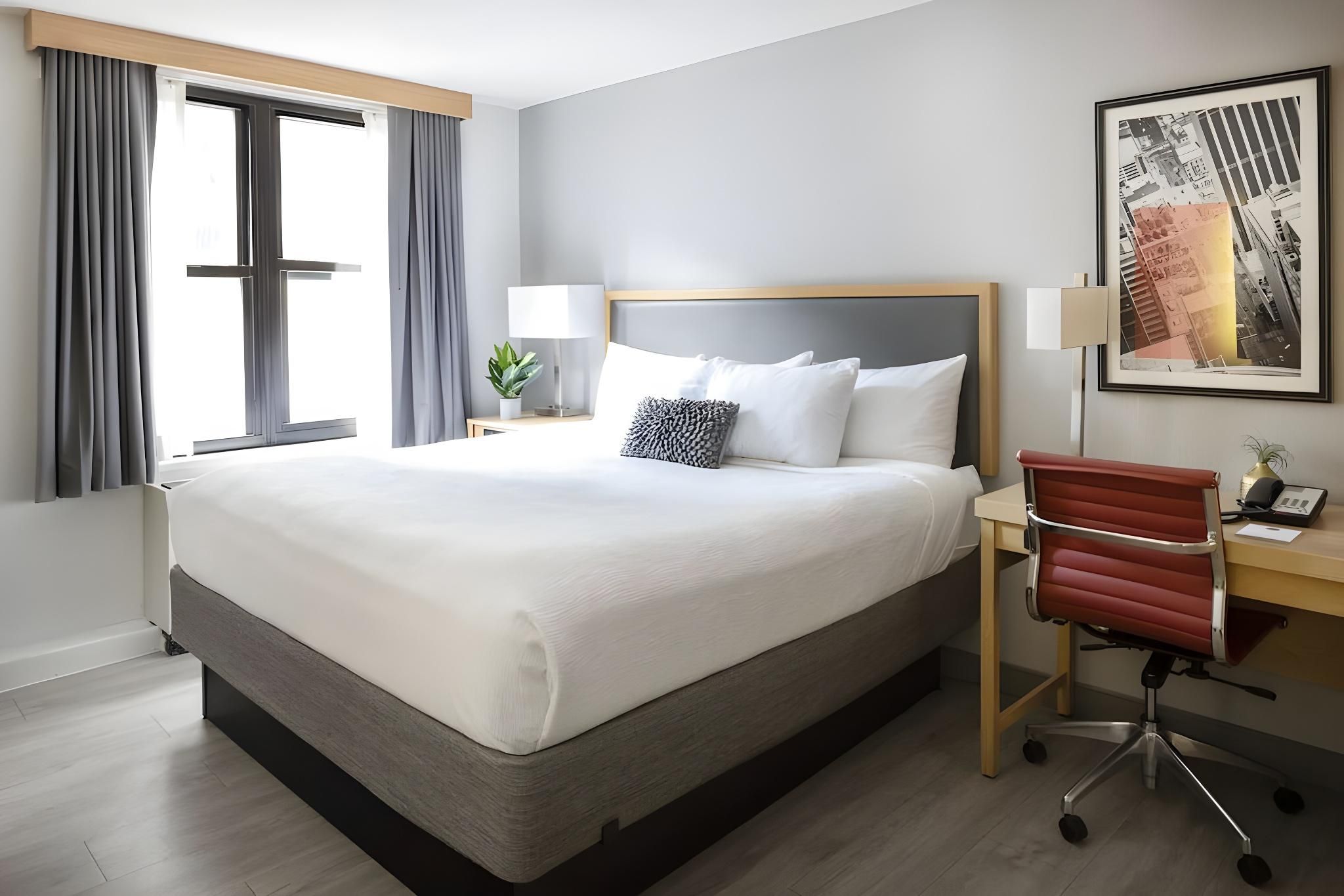 undefined Hotel Saint Clair- Magnificent Mile 5