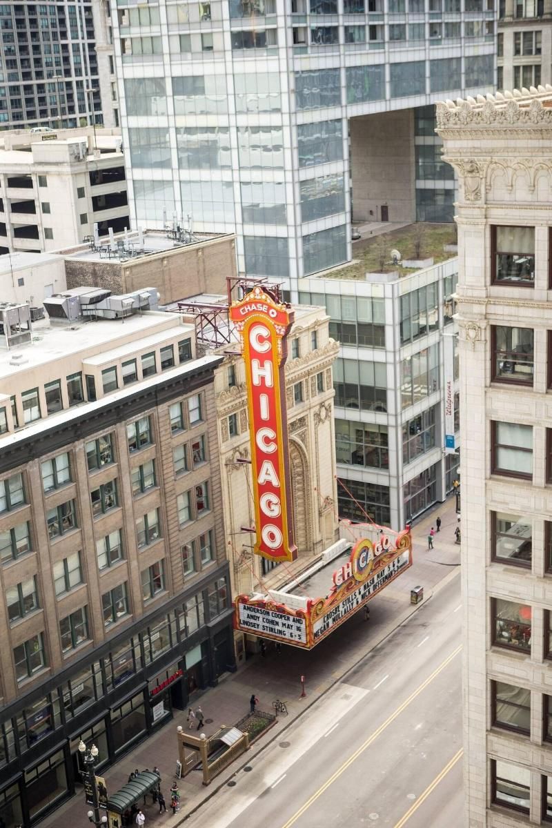 undefined Renaissance Chicago Downtown Hotel 3