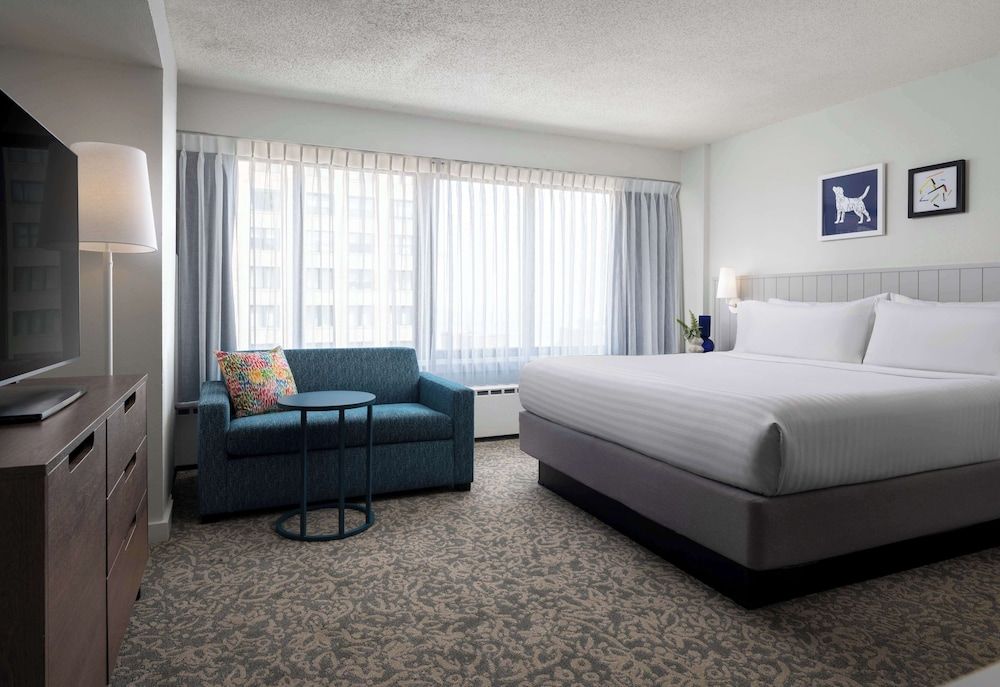 undefined Sonesta ES Suites Chicago Downtown Magnificent Mile - Medical
