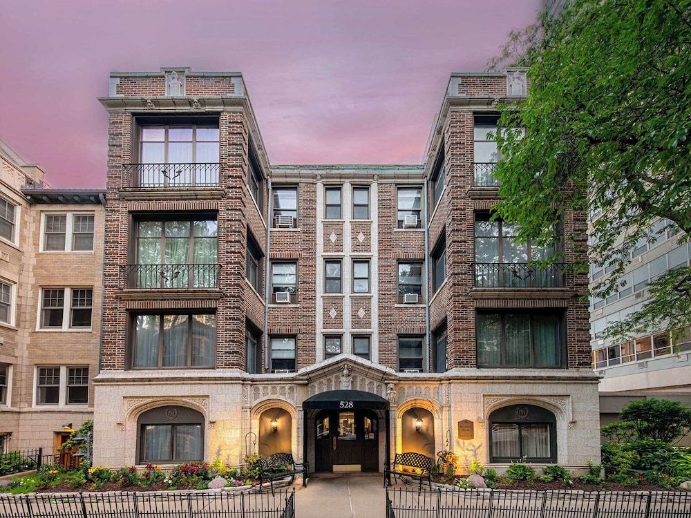 undefined The Majestic Hotel 3