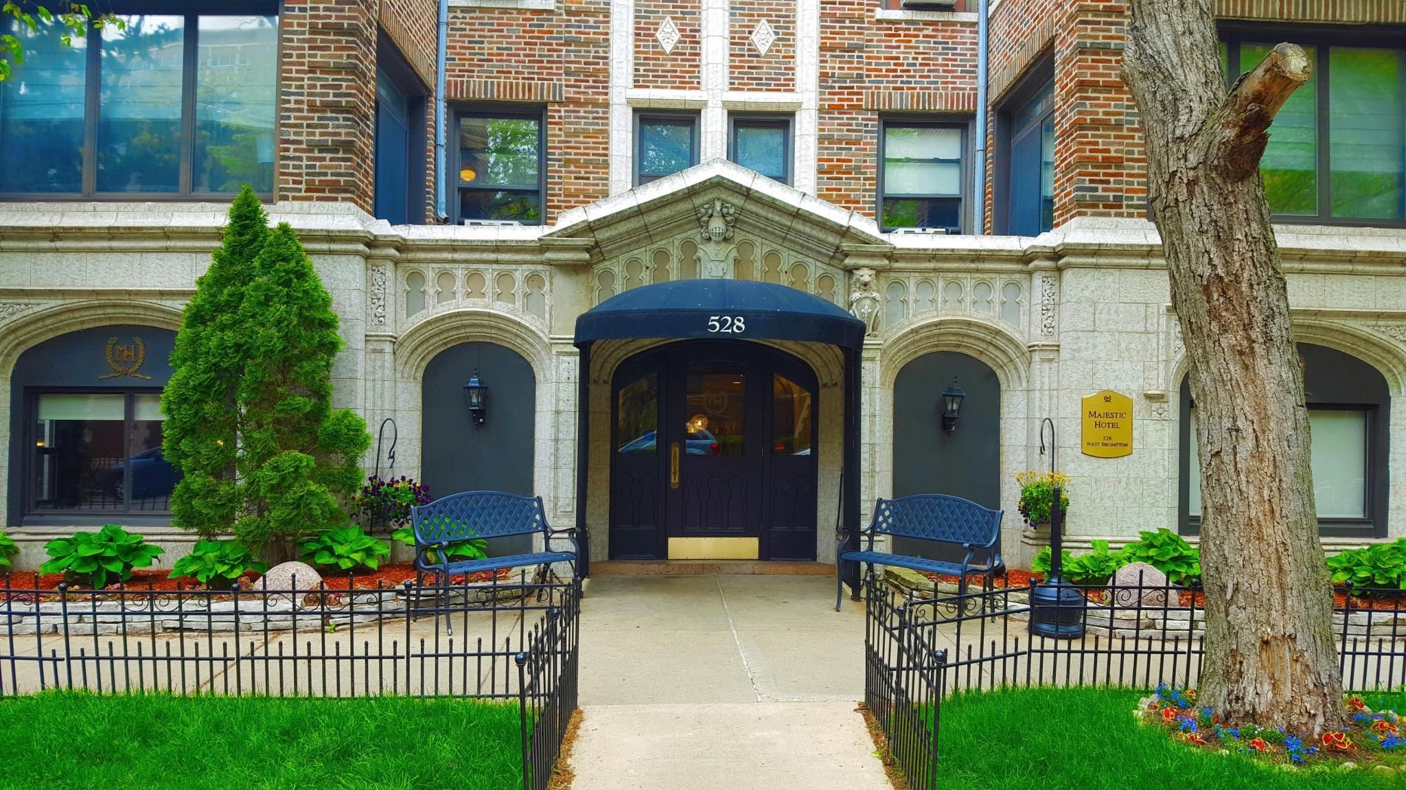 undefined The Majestic Hotel 4