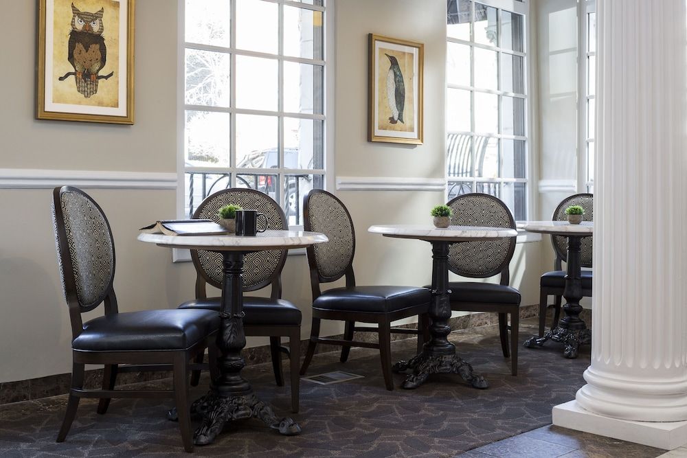 undefined The Willows Hotel 9