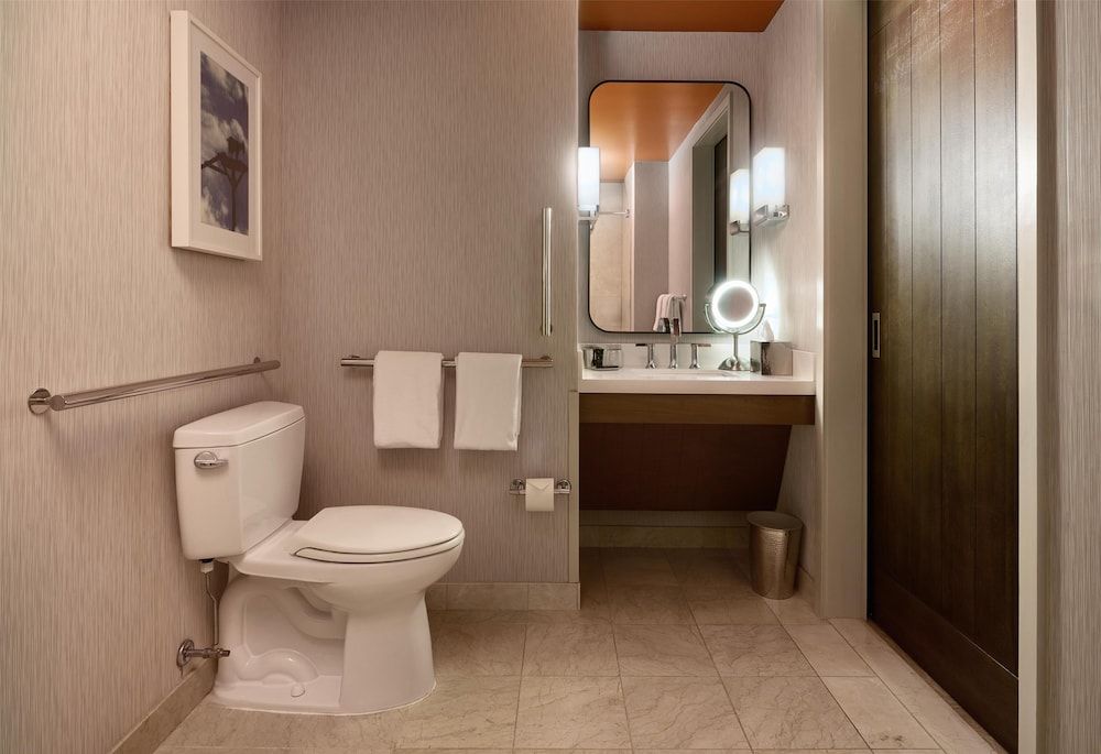 Hyatt Centric Chicago Magnificent Mile