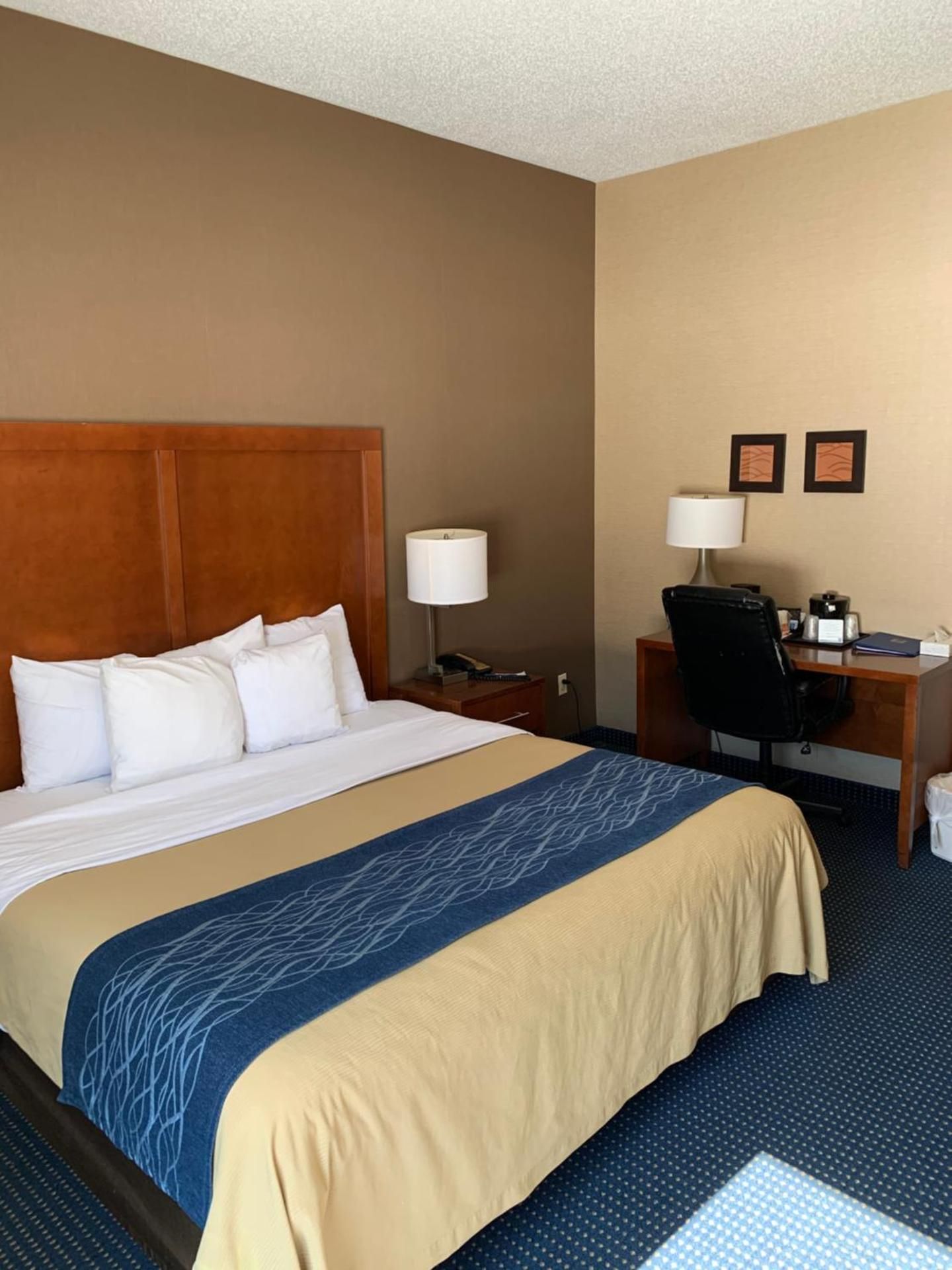 1 King Bed,No smoking, Accessible