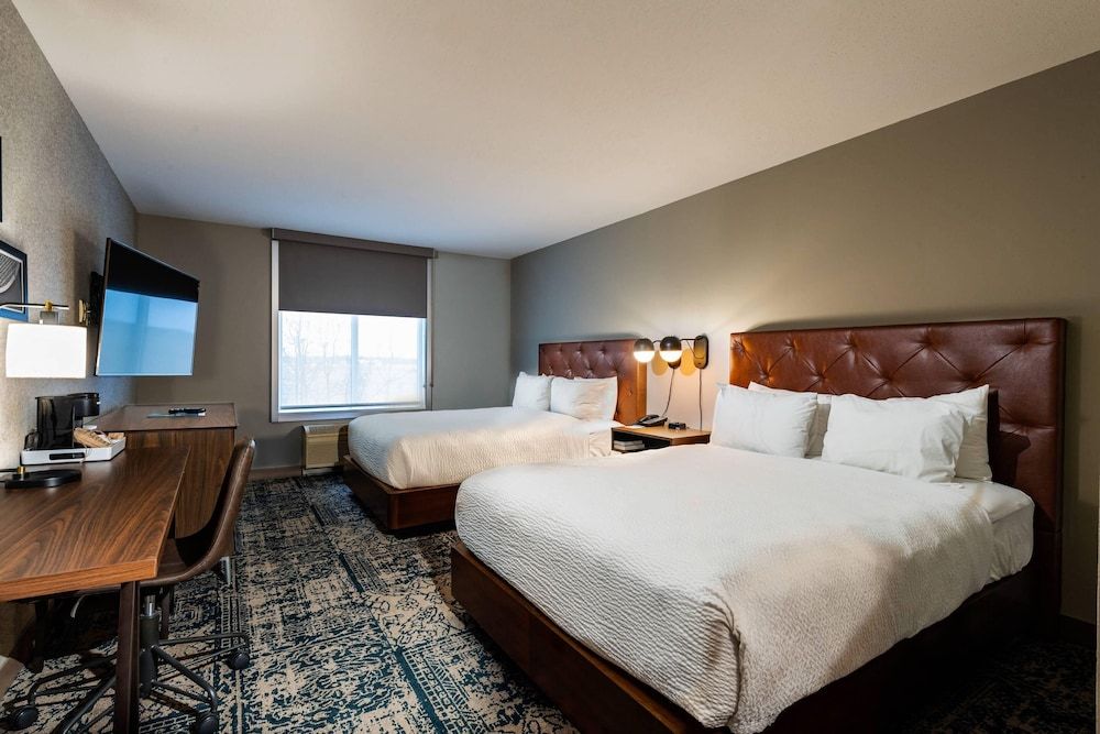 Standard Room, 2 Queen Beds, Non Smoking