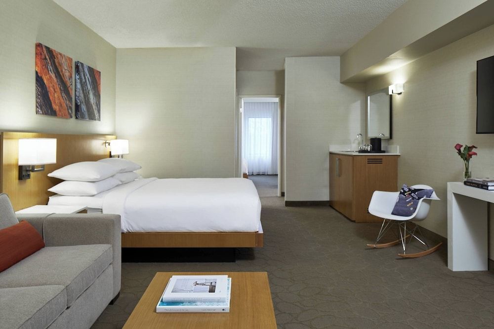 Family Suite, 1 Bedroom, Non Smoking (Hearing Accessible)