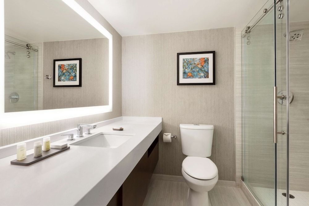 Suite, 2 Bedrooms, Accessible, Non Smoking (Hearing)