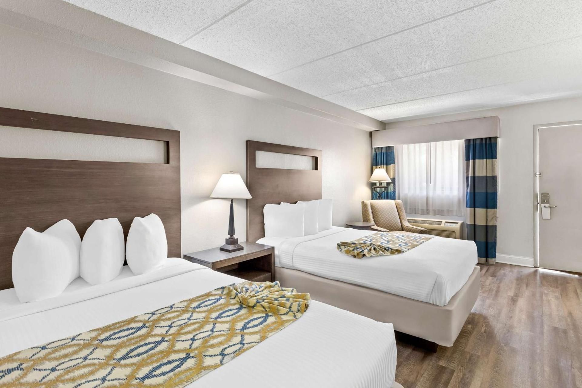 2 Double Beds, Smoking Room