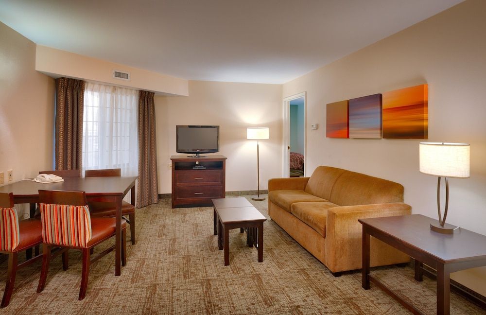 Suite, 1 Bedroom, Kitchen (1 King Bed)