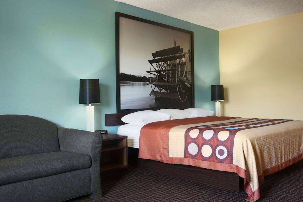 Business Room, 1 King Bed, Microwave