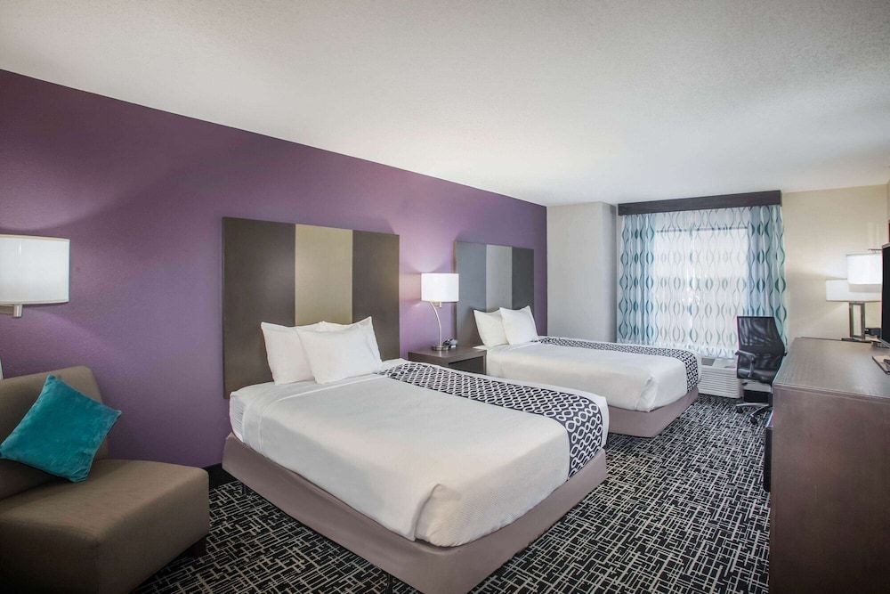 Room, 2 Queen Beds, Accessible, Non Smoking (Mobility Accessible)