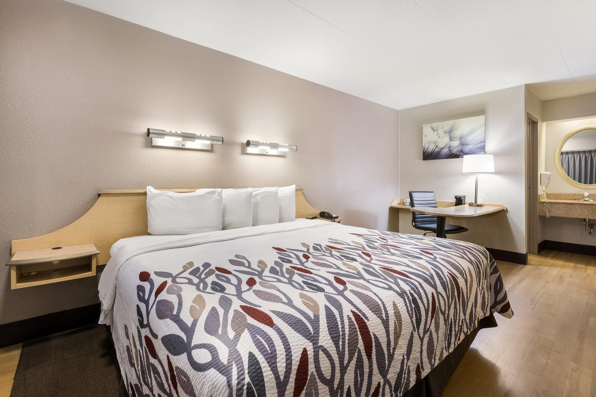 Superior King Smoke Free