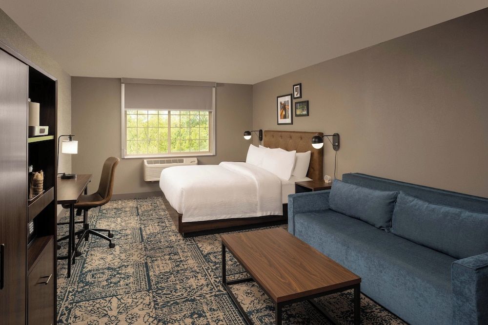 Premier Room, 1 King Bed, Non Smoking