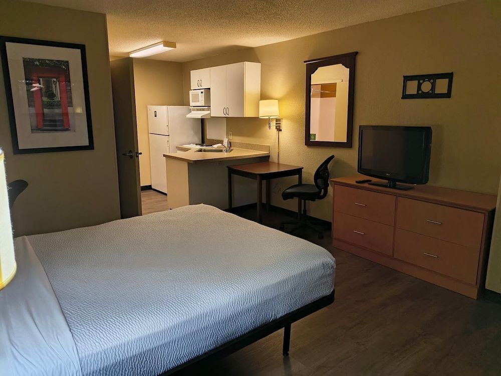 Extended Stay America Suites Chicago Schaumburg Conv Center Studio, 1 Queen Bed, Non Smoking
