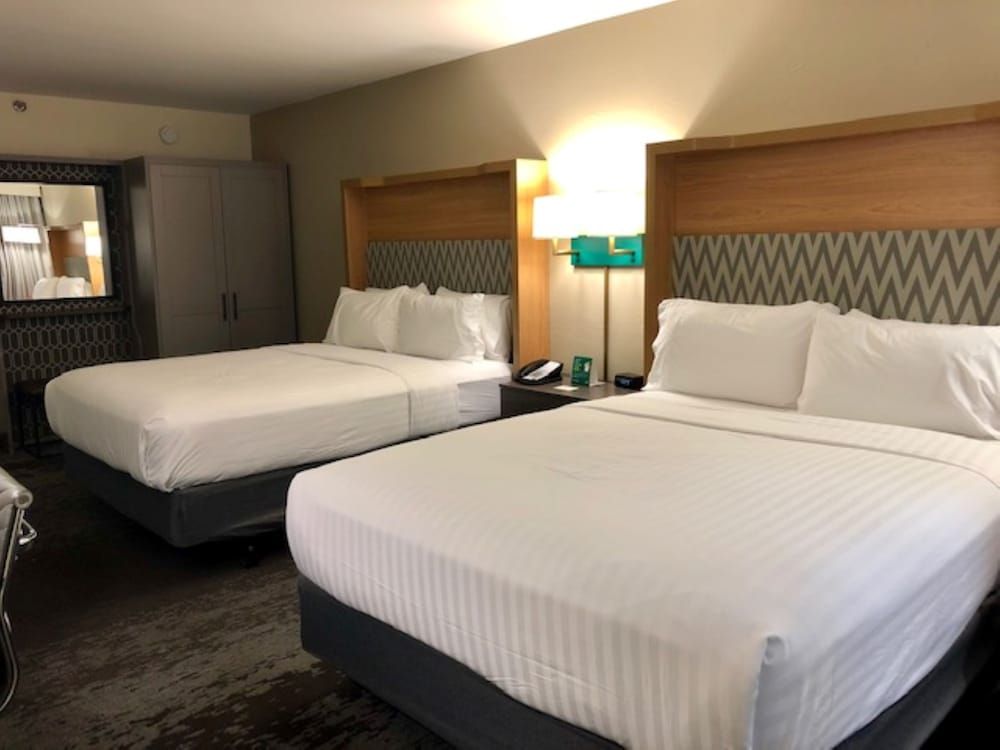 Standard Room, 2 Queen Beds