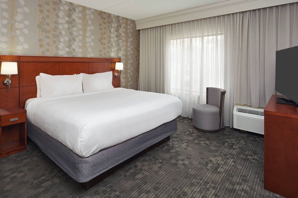 Suite, 1 Bedroom, Balcony