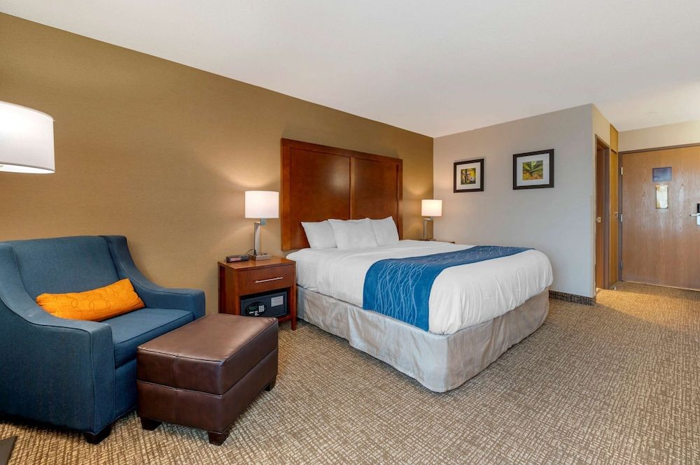 Room, 1 King Bed, Accessible, Non Smoking