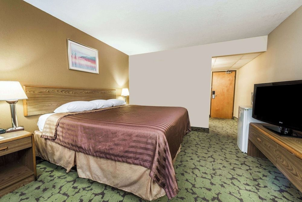 Room, 1 Queen Bed, Non Smoking