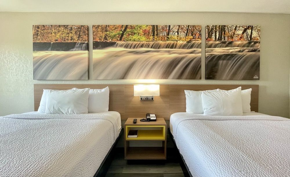 Room, 2 Queen Beds, Non Smoking