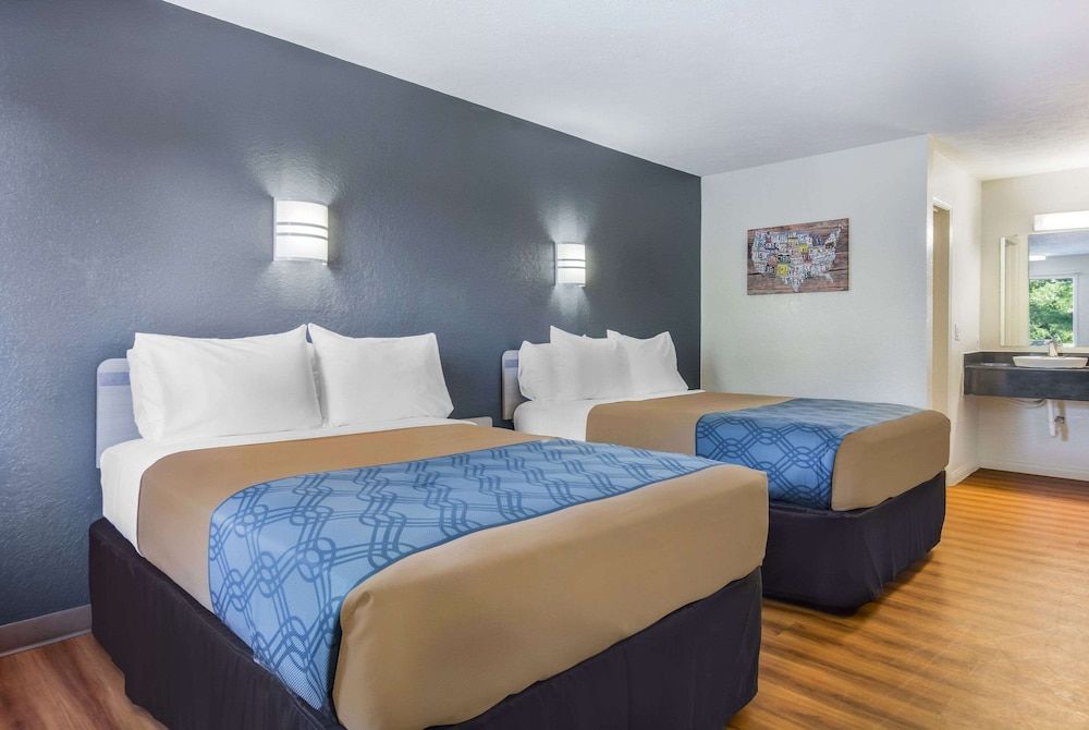 Standard Room, 2 Double Beds, Non Smoking