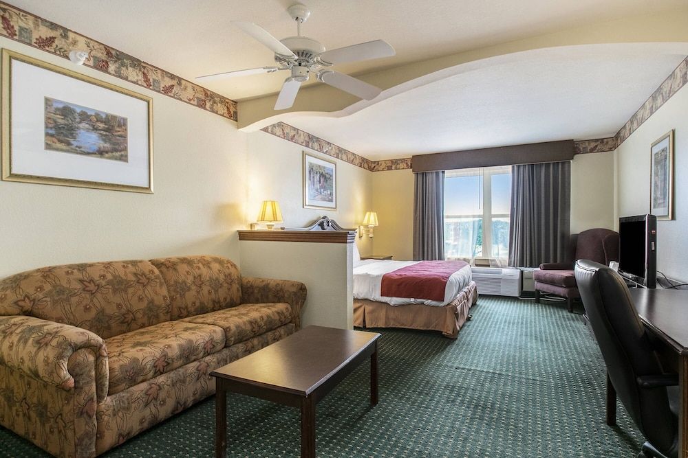 Studio Suite, 1 King Bed, Non Smoking