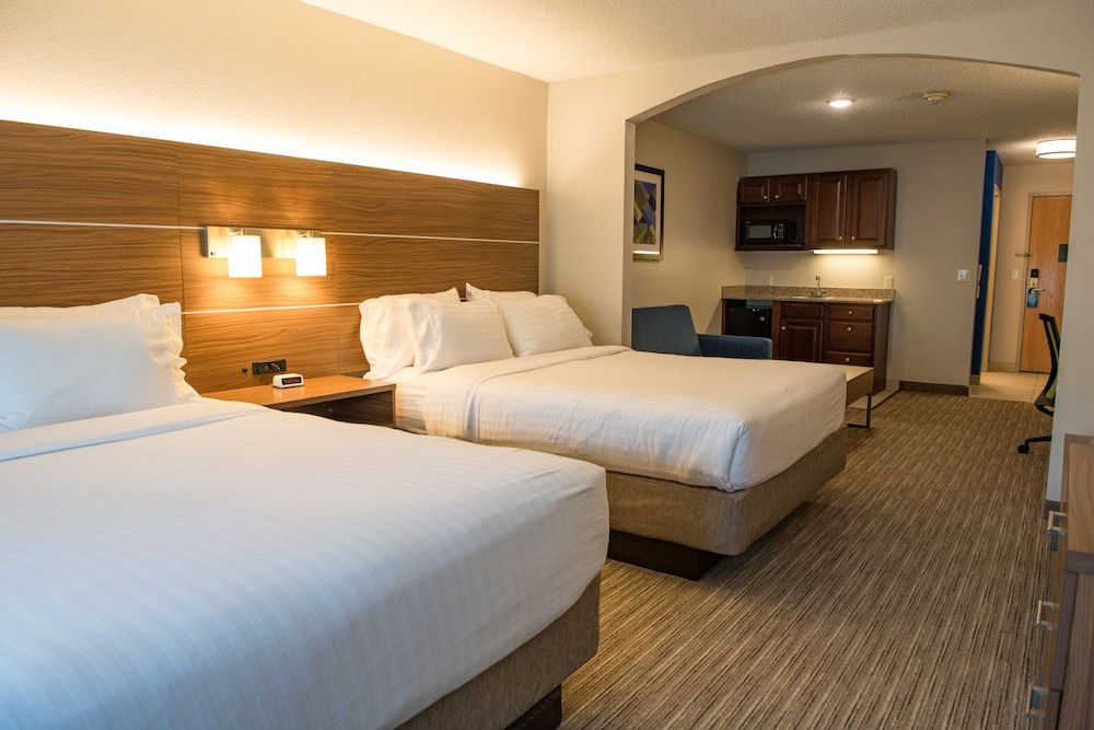 Standard Room, 2 Queen Beds, Accessible (Mobil Acc Tub)