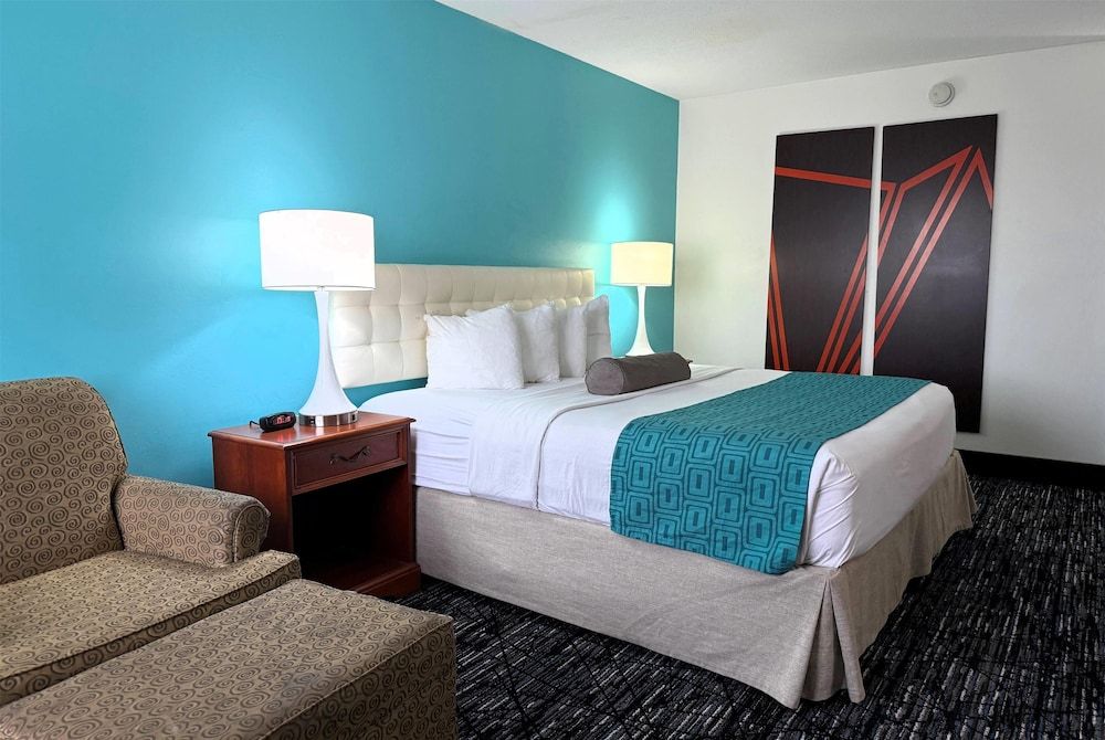 Standard Room, 1 King Bed, Non Smoking