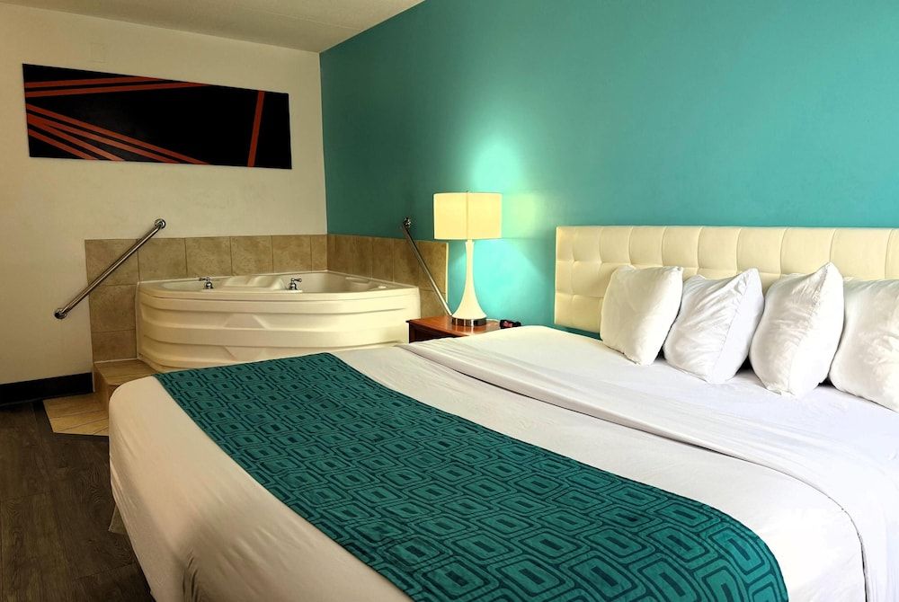Studio Suite, 1 King Bed, Non Smoking