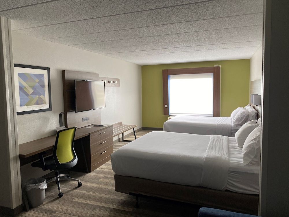 Standard Room, 2 Queen Beds