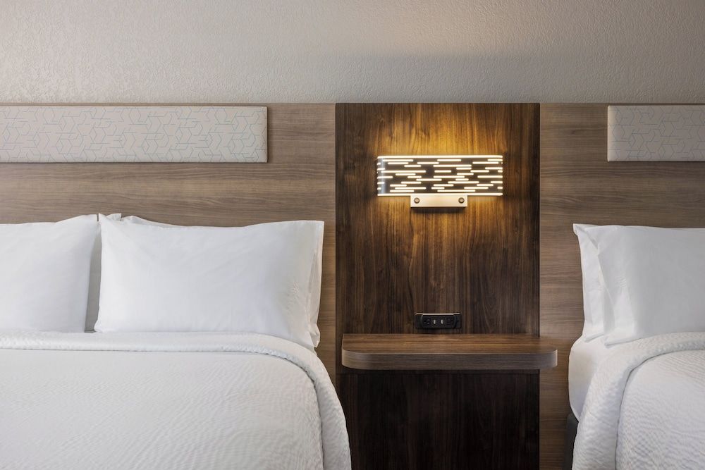 Standard Room, 2 Queen Beds, Accessible (Communications, Accessible Tub)