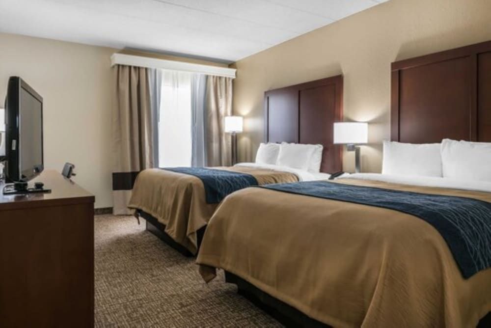 Standard Room, 2 Queen Beds, Non Smoking