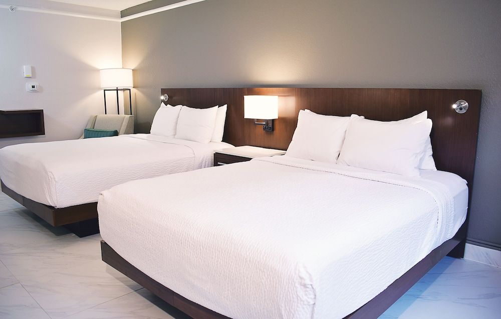 Room, 2 Queen Beds, Non Smoking