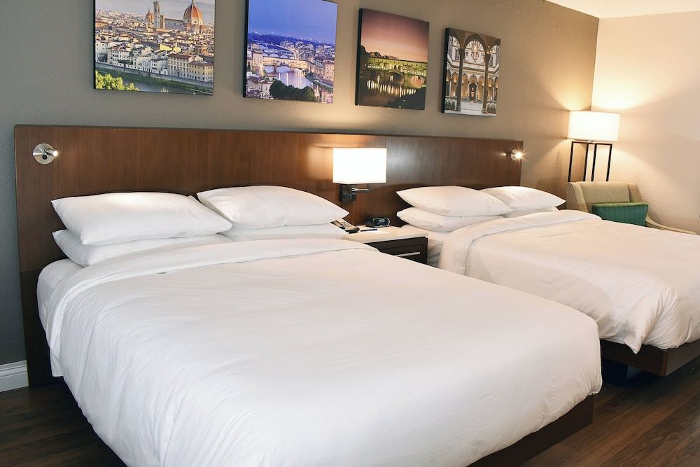 Room, 2 Queen Beds, Non Smoking