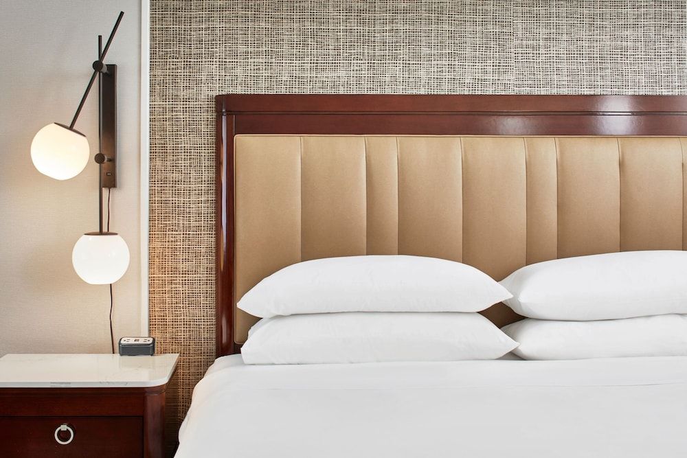 Executive Room, 2 Queen Beds (Hearing Accessible)